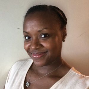 Meet your Posher, Avia